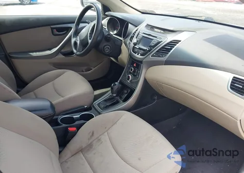 2015 Hyundai Elantra Se z USA, uszkodzony, nr VIN KMHDH4AE6FU236211